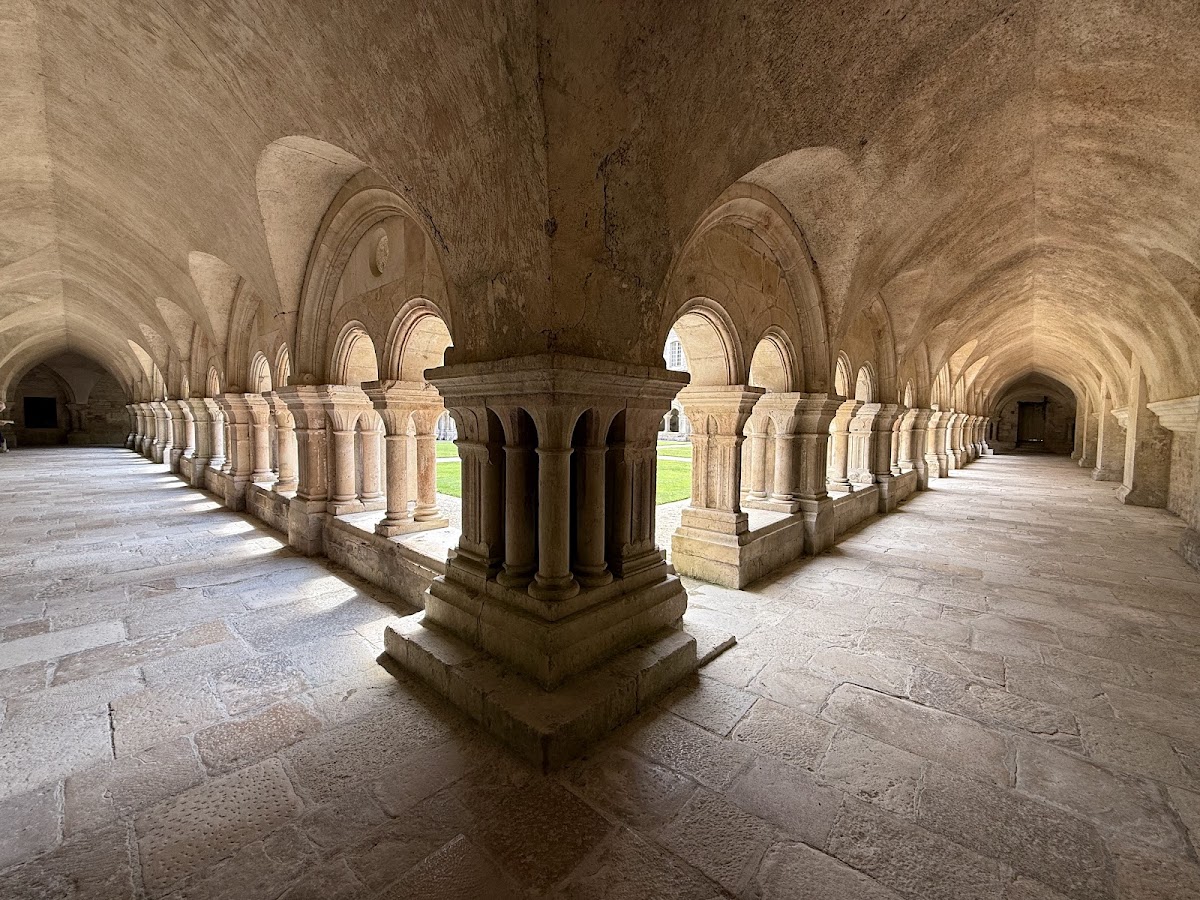 Abbaye de Fontenay photo 4