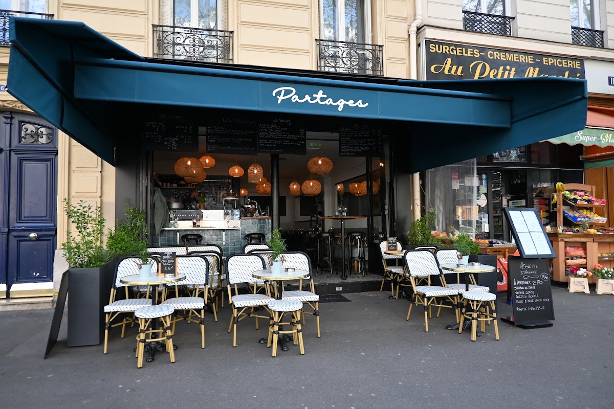 Brasserie Montparnasse 1924 photo 4