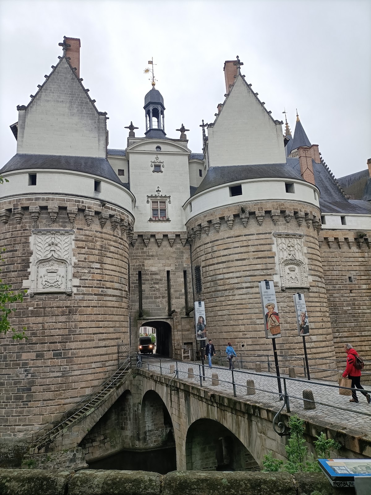 Château des Ducs de Bretagne - Cour photo 2